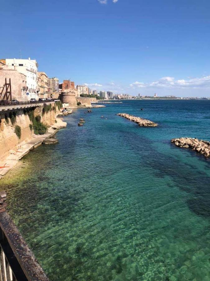 Casa Principe Taranto "Intero Appartamento" ภายนอก รูปภาพ